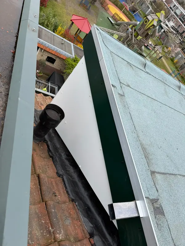 Dakkapel in Leiden door VV Klussen